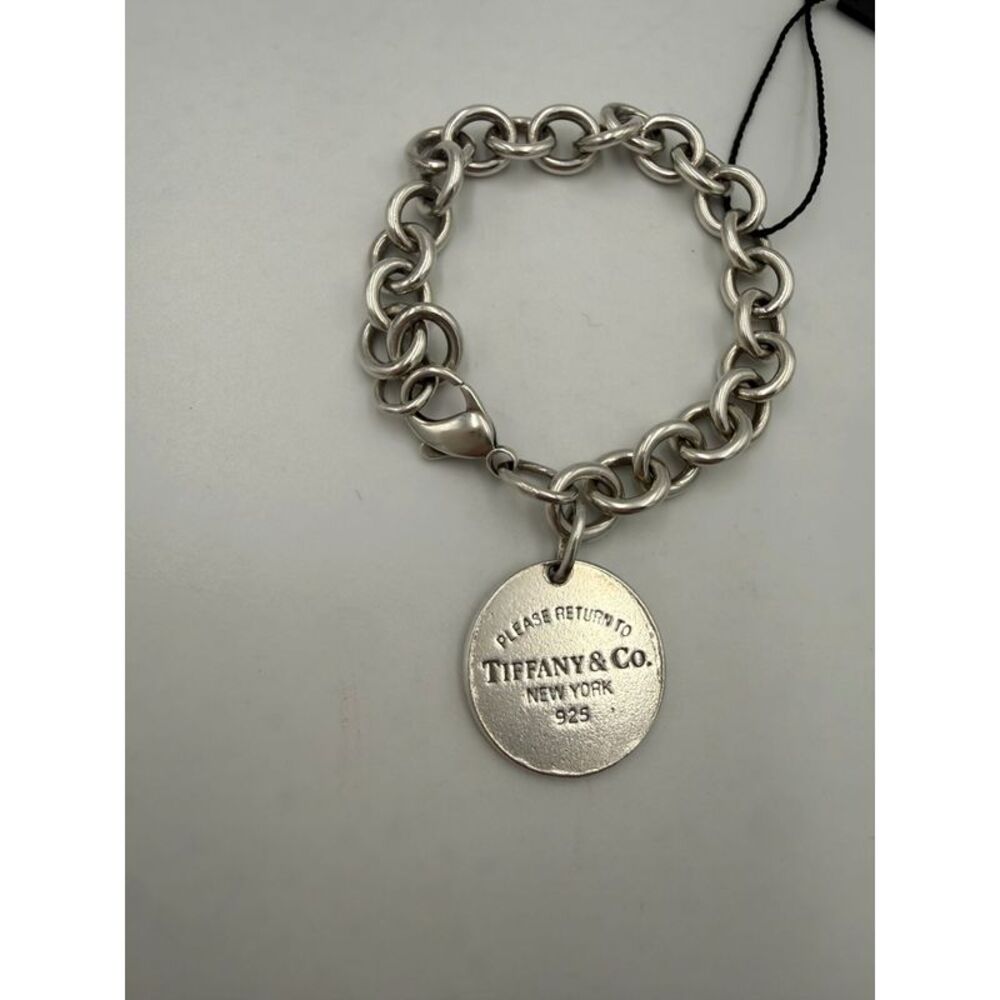 Tiffany & Co. TIFFANY & CO. RETURN TO Round Pendant Women's Bracelet